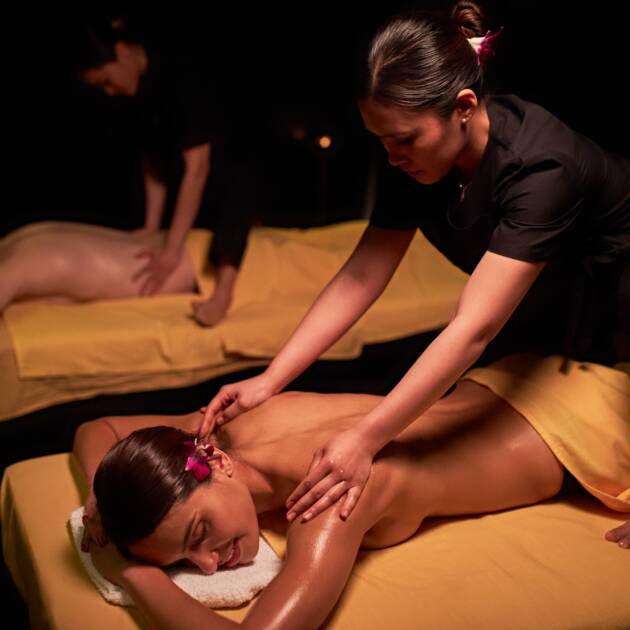 Masaje especial de la casa (relajante - aromaterapia)